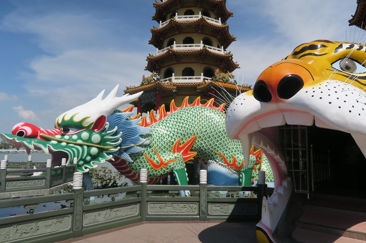 鲁米奇四月新作，艺术之旅的四月之韵