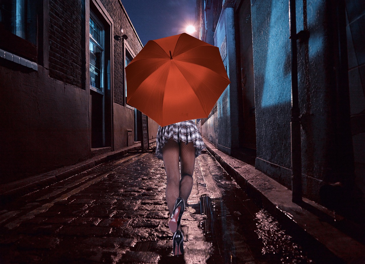 五月微雨下的伤感女生昵称大全
